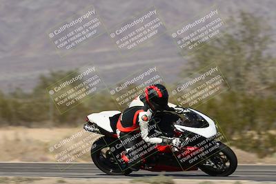 media/Dec-01-2025-Moto Forza (Mon) [[2daa91e15f]]/2-Intermediate Group/Session 3 (Turn 7 Inside Pans)/